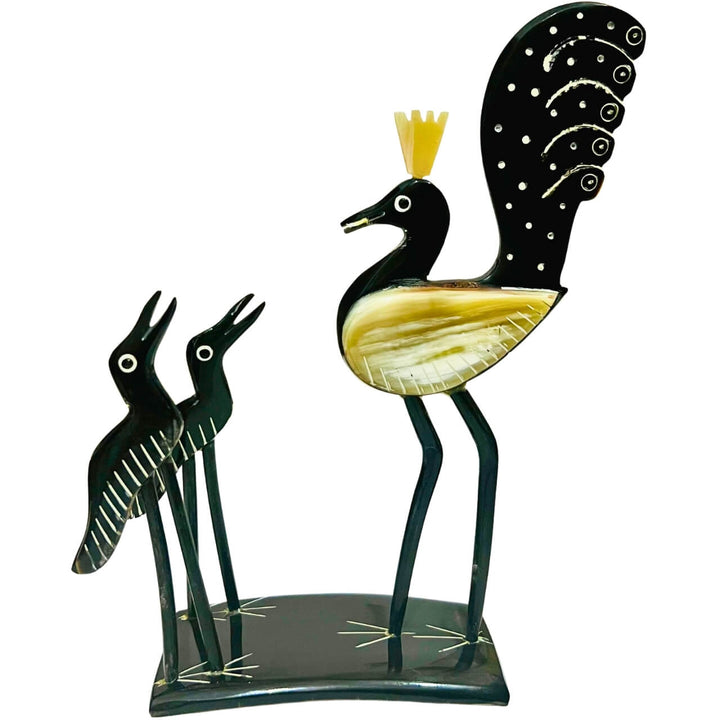 Horn Craft | Peacock Feeding Babies (Black and Grey) - Taalapatra
