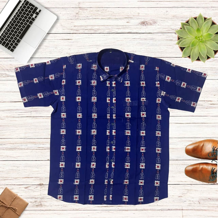 Handwoven Sambalpuri Cotton Men's Half Sleeve Shirt | Deep Royal Blue Colour with Pasapalli Design - 42" - Taalapatra