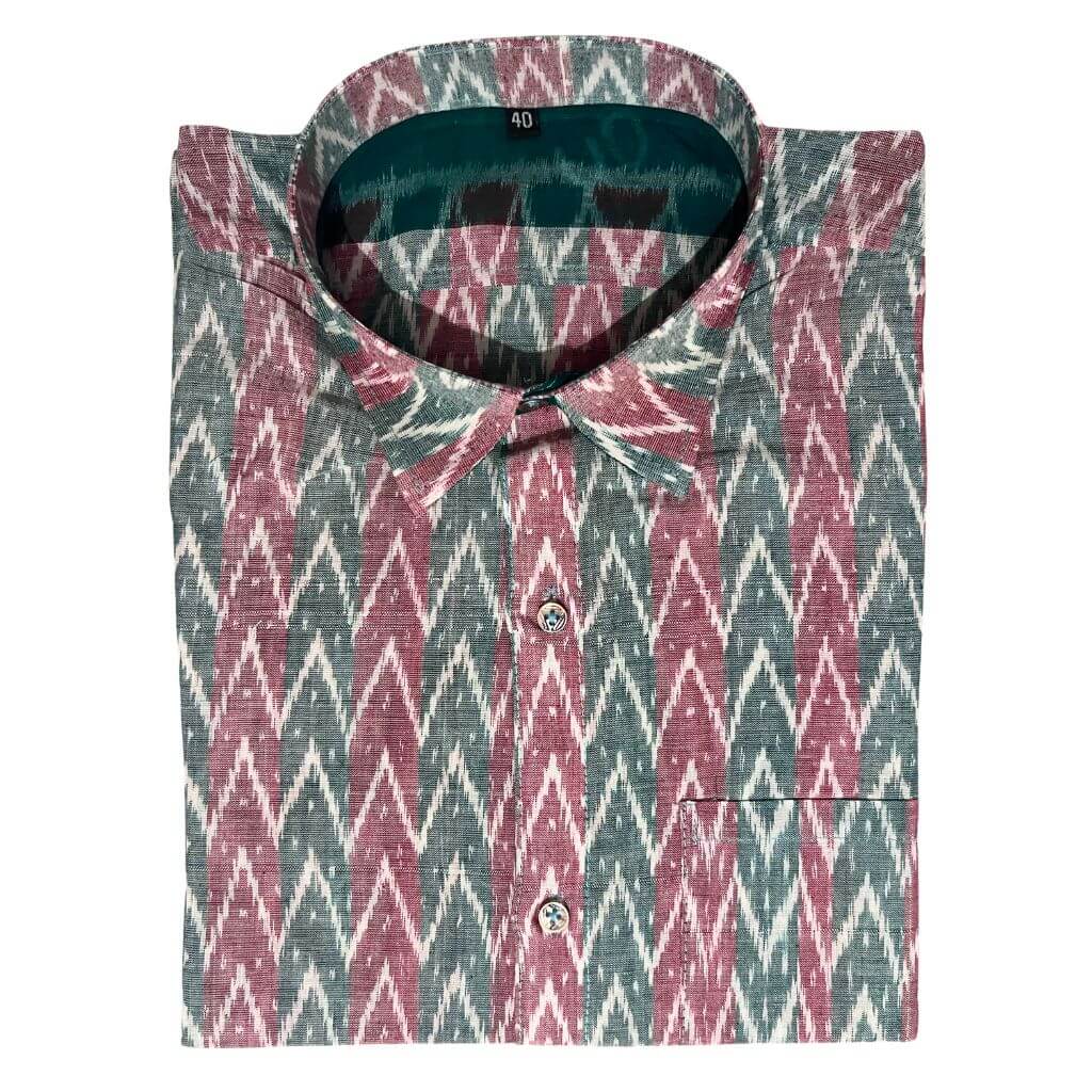 Handwoven Sambalpuri Cotton Men's Half Sleeve Shirt | Deep Emerald Green and Peach Colour with Ikat Design - 40" - Taalapatra Vibes