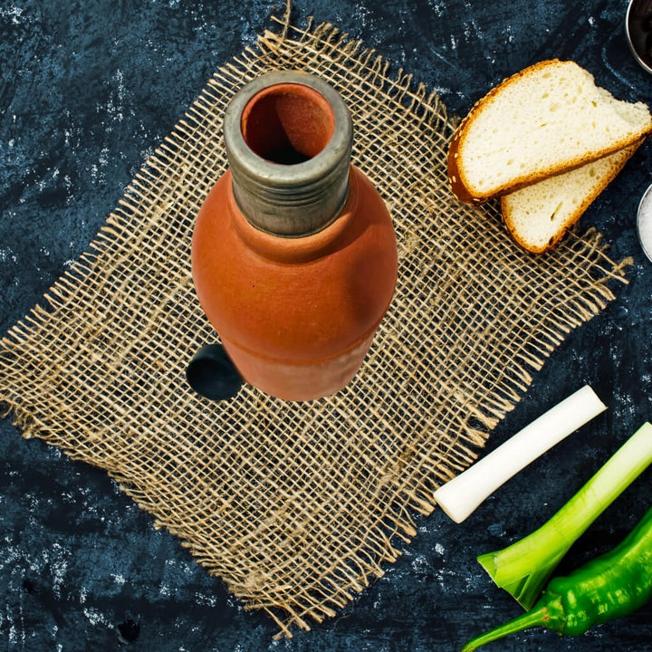 Handcrafted Terracotta | Earthen Water Bottle (Design 2) - Taalapatra